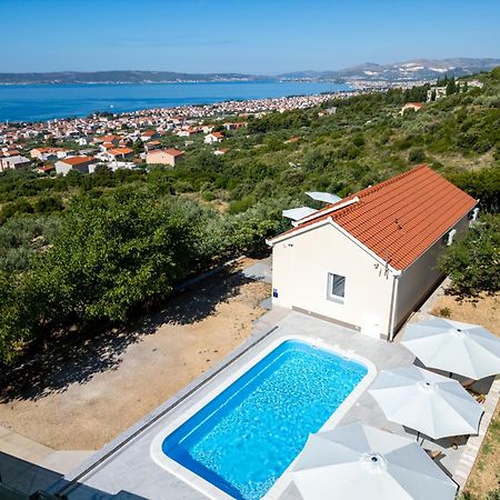 Private Villa Golden Hour With A View Of Split Area Kaštel Sućurac Exterior foto