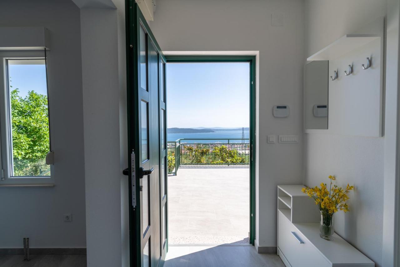 Private Villa Golden Hour With A View Of Split Area Kaštel Sućurac Exterior foto