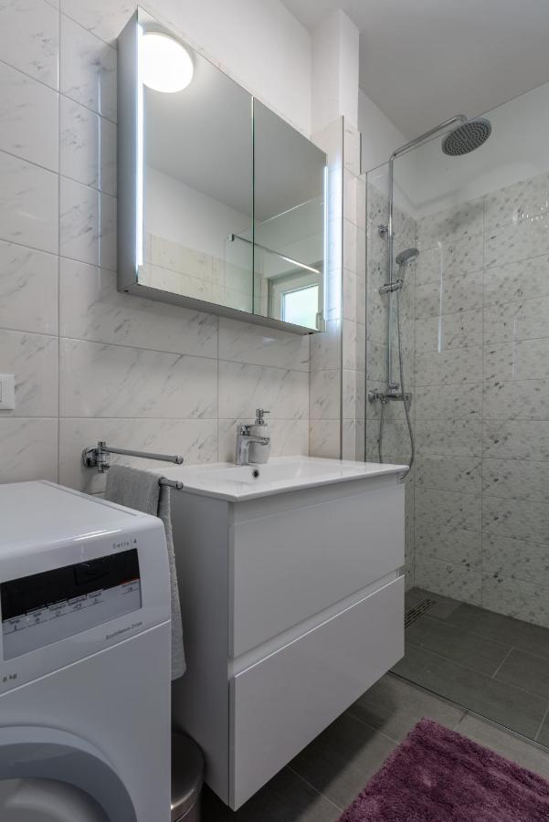 Private Villa Golden Hour With A View Of Split Area Kaštel Sućurac Exterior foto