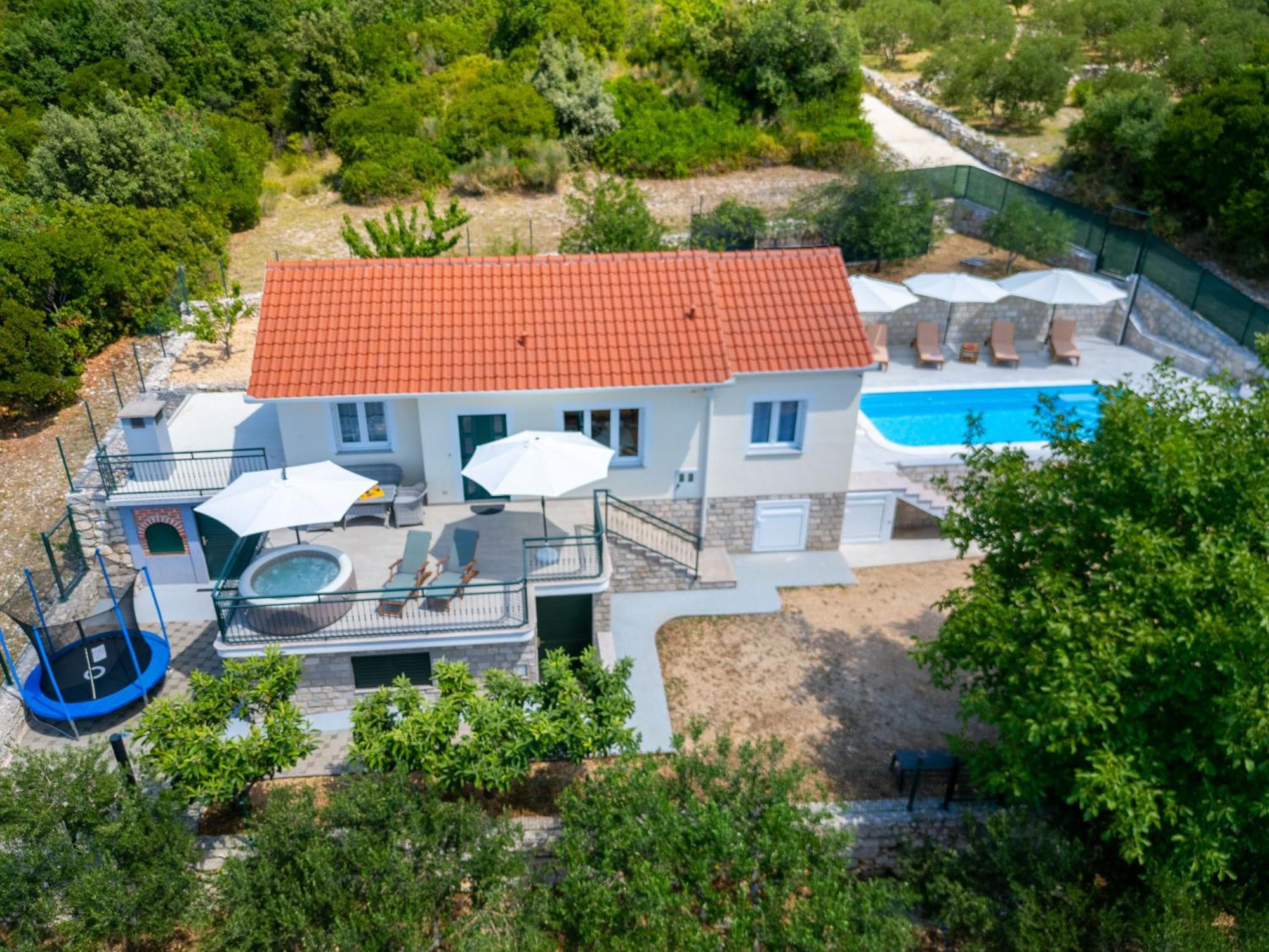 Private Villa Golden Hour With A View Of Split Area Kaštel Sućurac Exterior foto