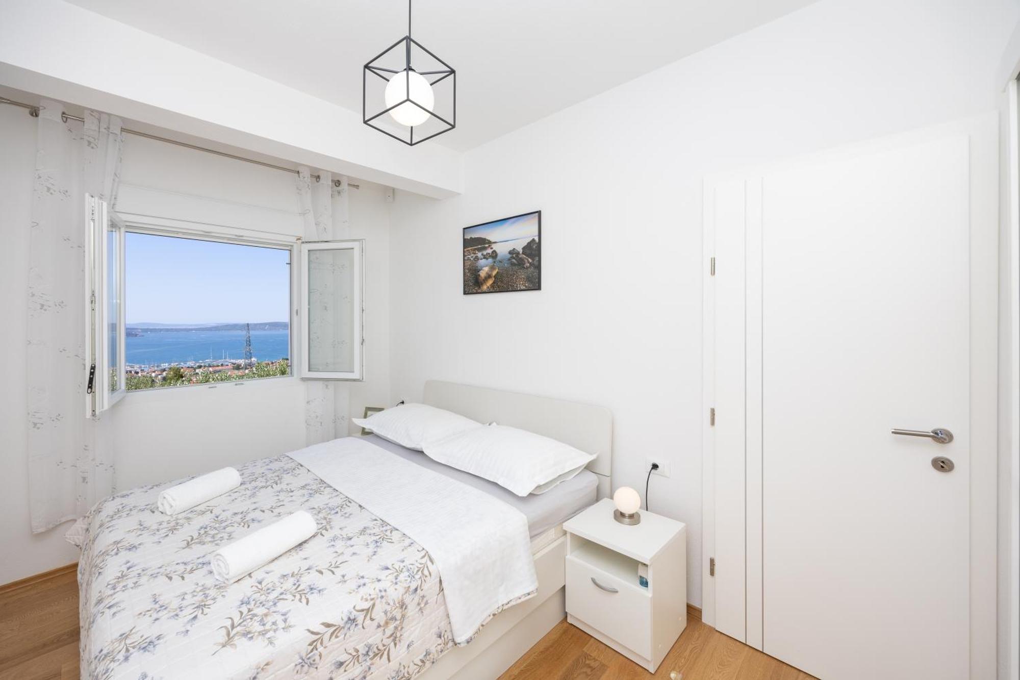 Private Villa Golden Hour With A View Of Split Area Kaštel Sućurac Exterior foto